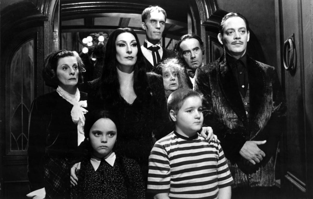 ADDAMS-FAMILY-MOVIE-1200x766.jpeg
