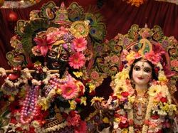 3a150acbab45530fdbd43cd0e74b616d--krishna-india.jpg