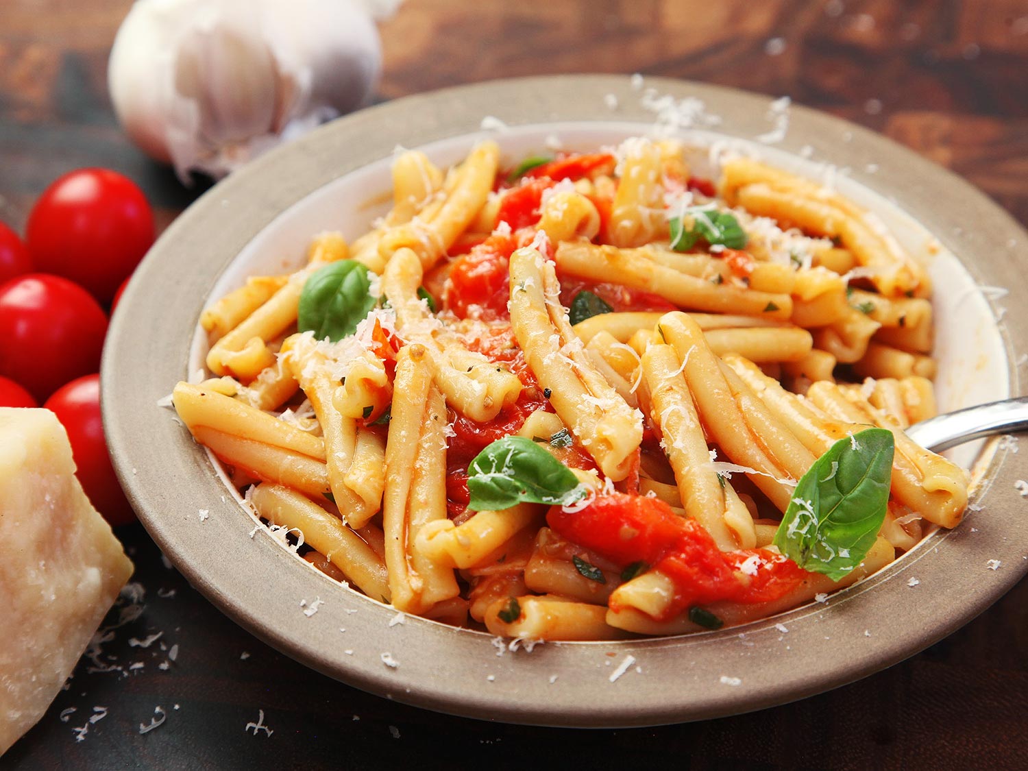 20160827-cherry-tomato-pasta-13-thumb-1500xauto-433876.jpg