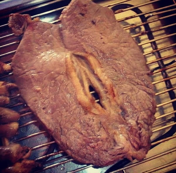 a100085_vagina-shape_2-steak.jpg