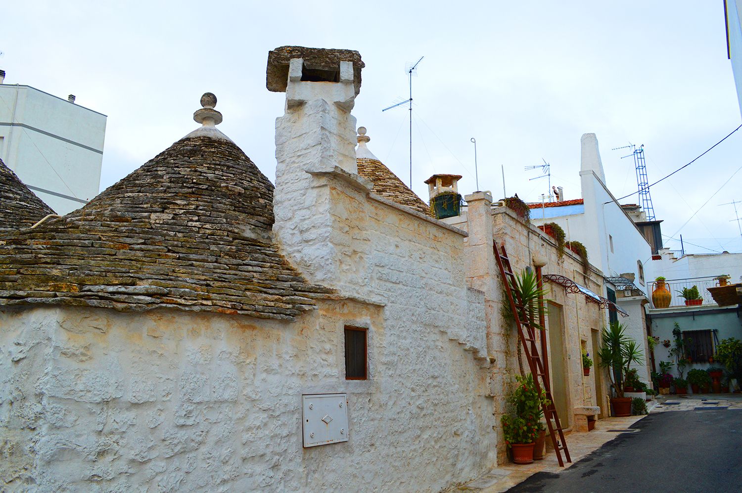 Alberobello-1.JPG