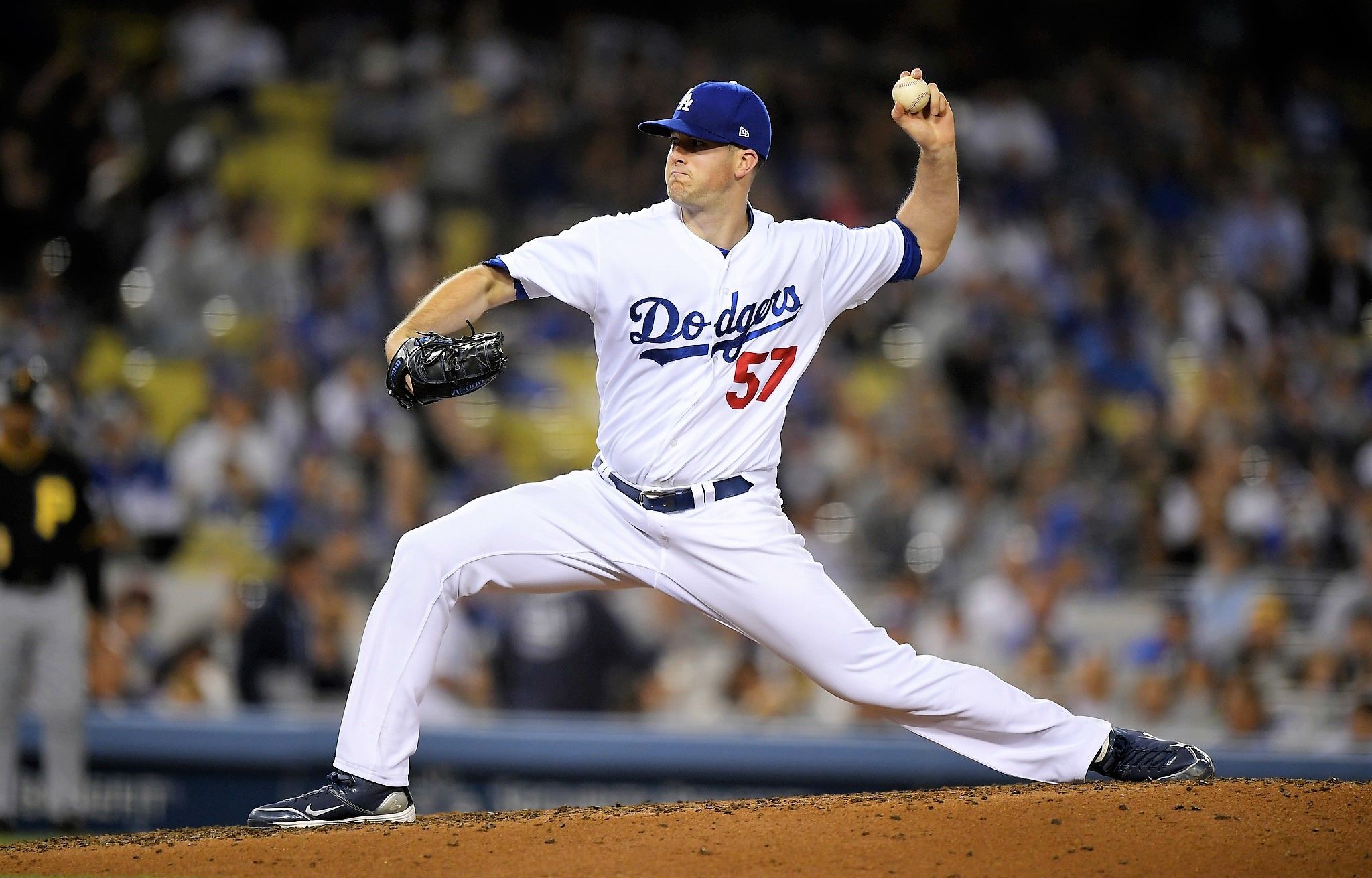 la-sp-dodgers-alex-wood-rotation-20170509.jpg