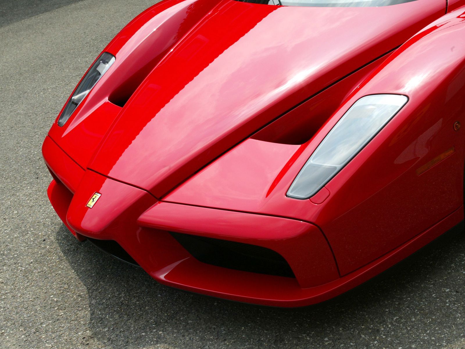 2011_Ferrari_Enzo_netcarshow_netcar_car_images_car_photo-393086.jpg!d.jpg