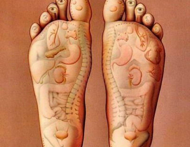 05_alternative_massage_techniques_you_need_to_try_deep_foot_reflexology.jpg