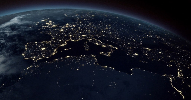 jorden-natt.jpg