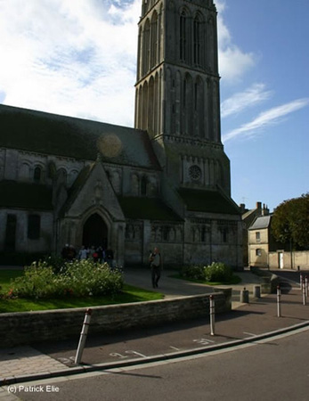 Normandy-Caen15-2.jpg