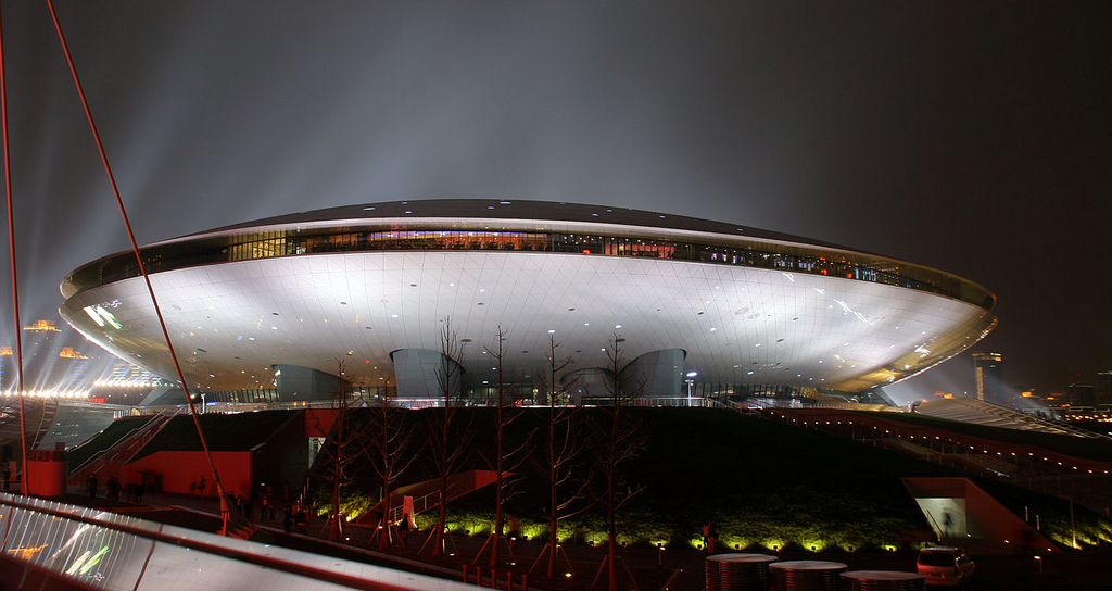 Shanghai_Expo_Cultural_Center.jpg