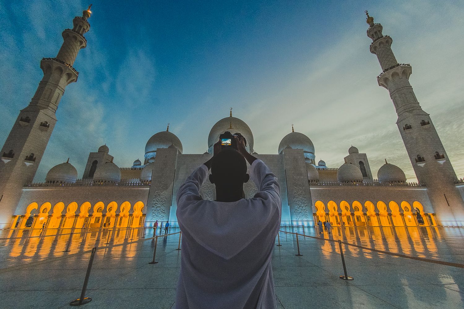 Photographing the Grand Mosque.jpg