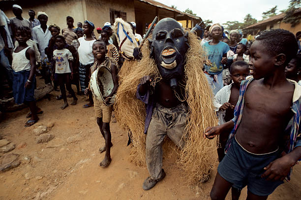 dancers-in-an-african-village-where-lassa-rats-were-captured-picture-id78704556.jpeg