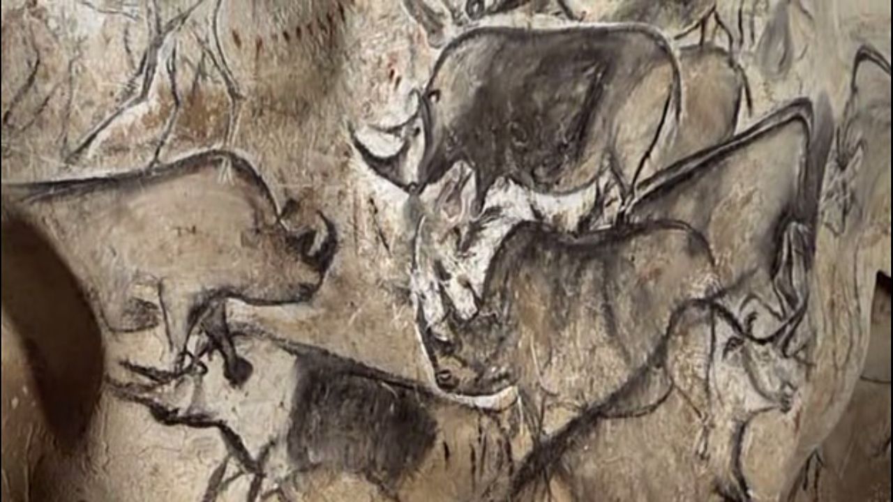 Rhinos_Chauvet_Cave.jpg