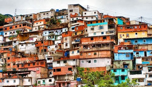 Caracas_barrio.jpg
