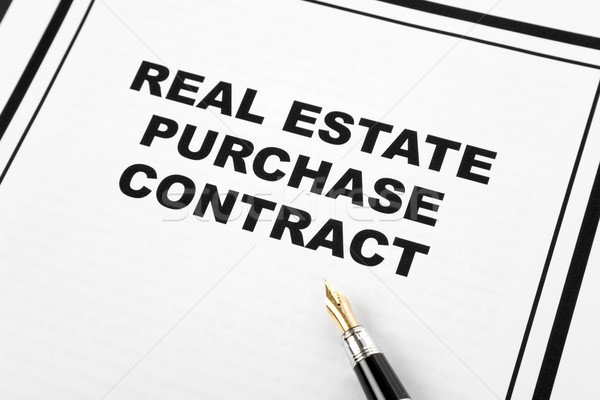 Real-Estate-Contracts.jpg