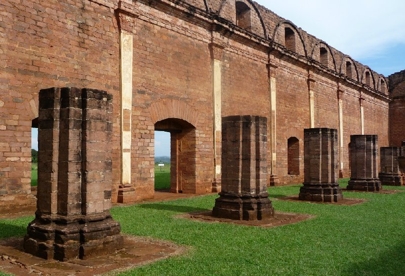 jesuit-la-santisima-trinidad-de-parana.jpg