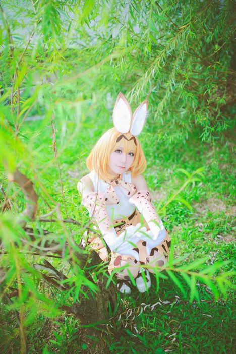 Serene-Outdoors-Serval-Cosplay-1-468x702.jpg