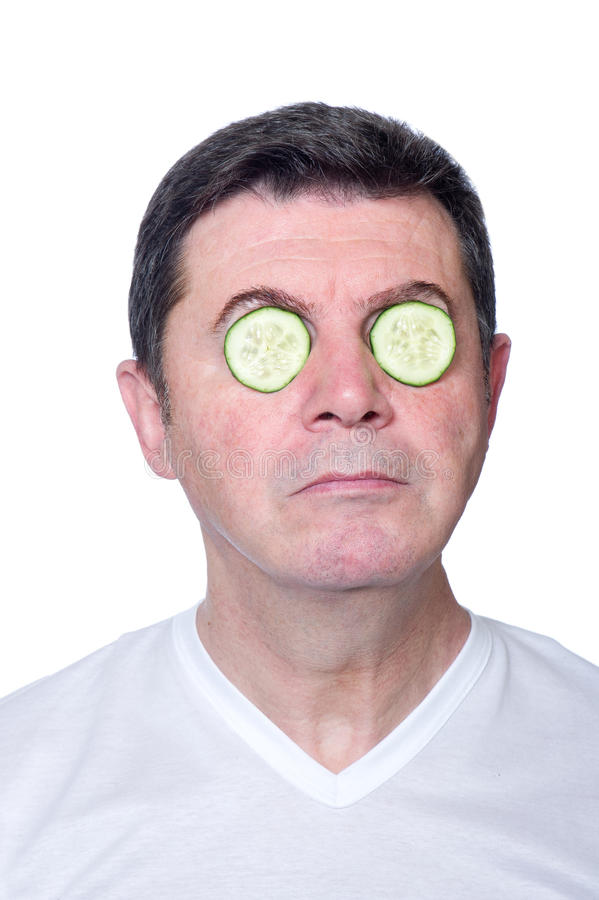 pepino sobre-ojos.jpg