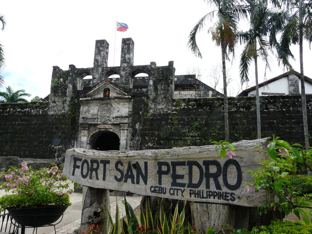 fort-san-pedro_7154595_l.jpg