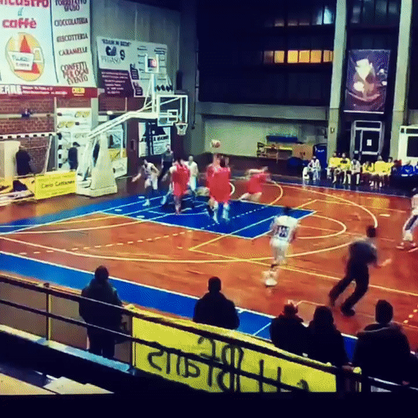 ezgif.com-video-to-gif (9).gif