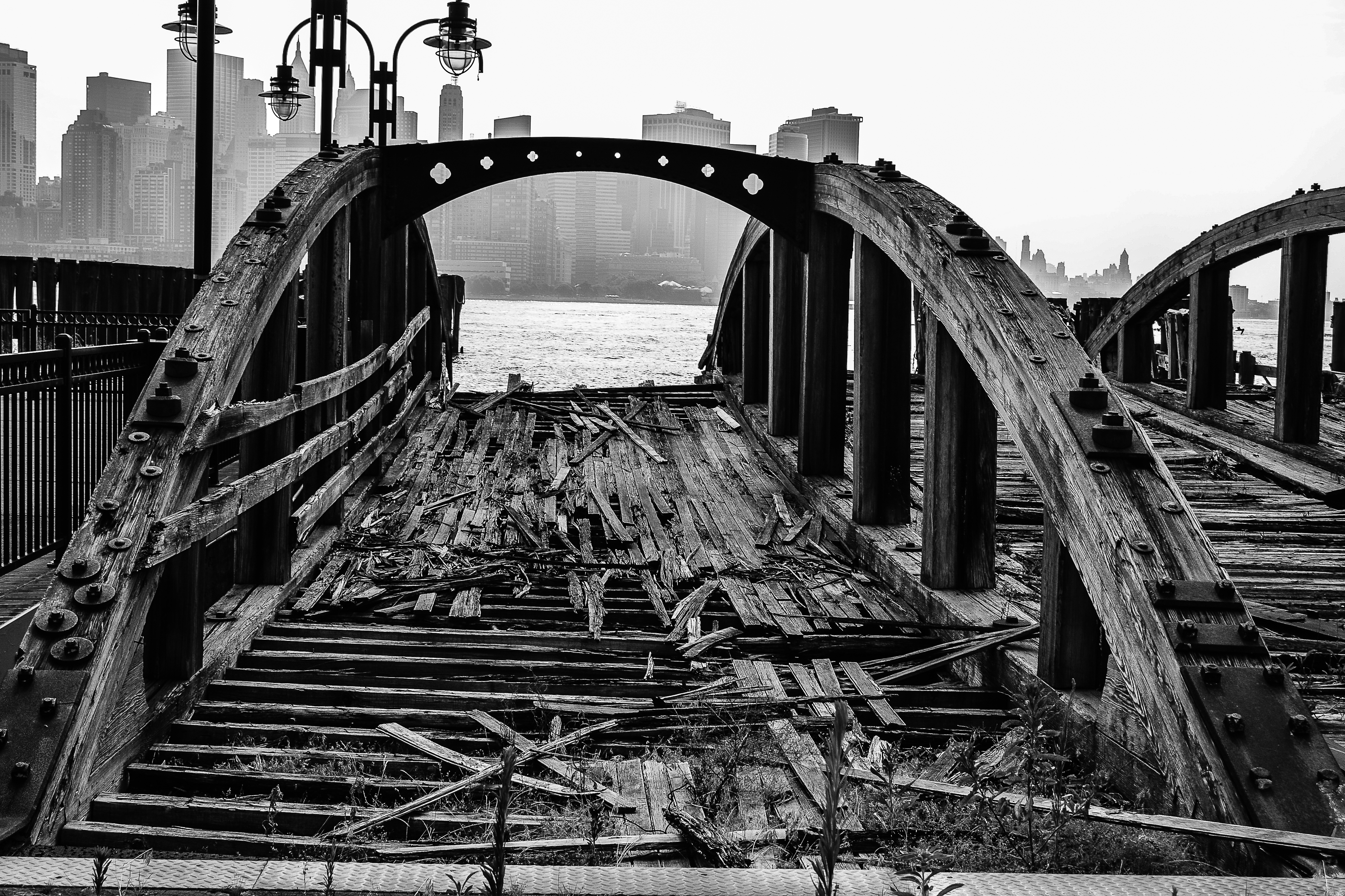 Ellis Island Ferry Bridge-New Jersey.jpg