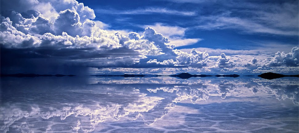 Salar-de-Uyuni-Wallpaper-.jpg