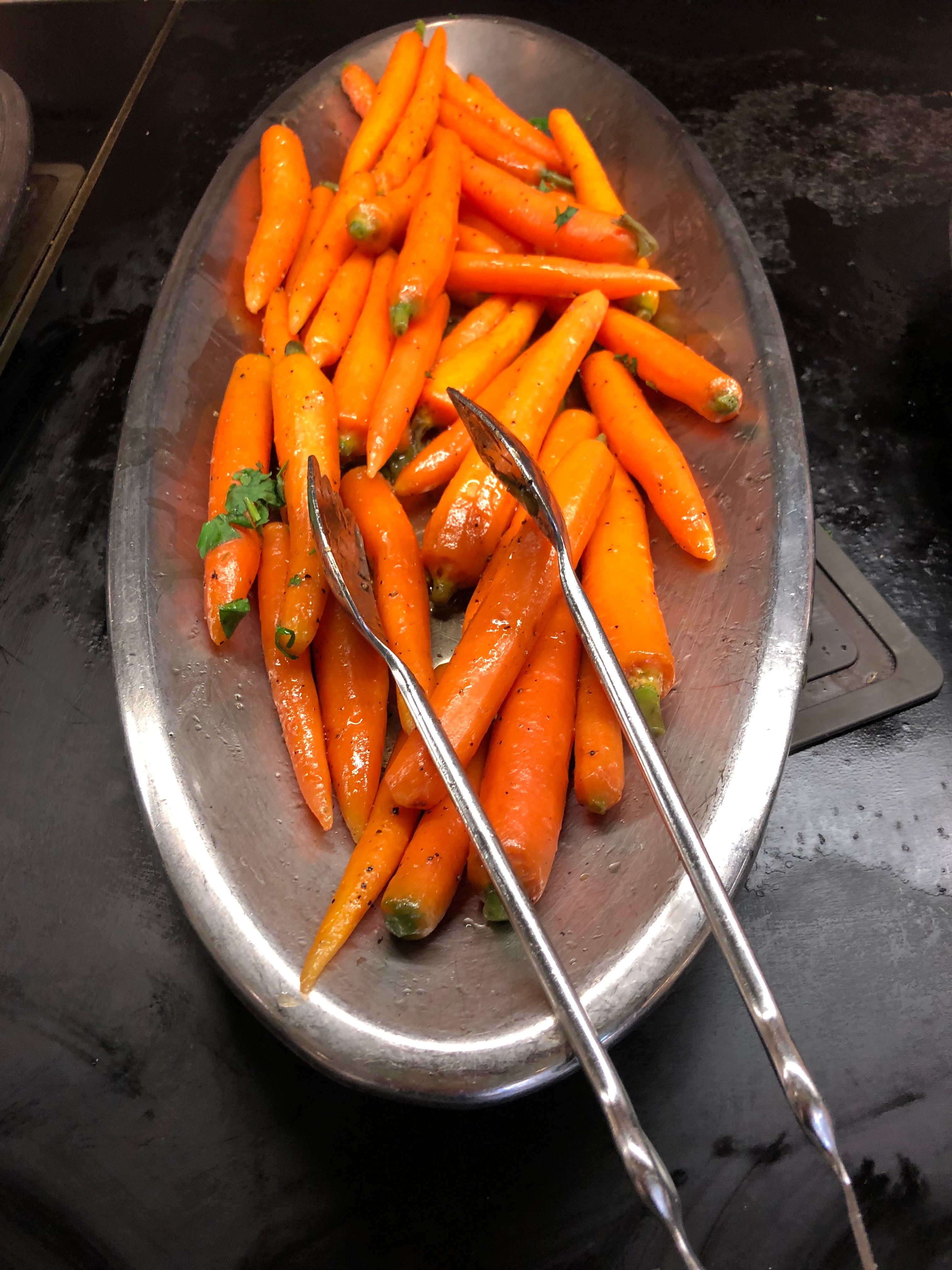 Carrots Lunch Buffet in Walt Disney World at Crystal Palace!.jpg
