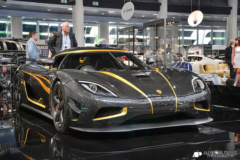 800px-Koenigsegg_Agera_S_Hundra_(8682180077).jpg