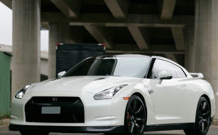 nissan-gtr-700cv-fullpower-3-768x512-1.jpg