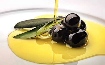 benefits-of-olive-oil-on-face.jpg