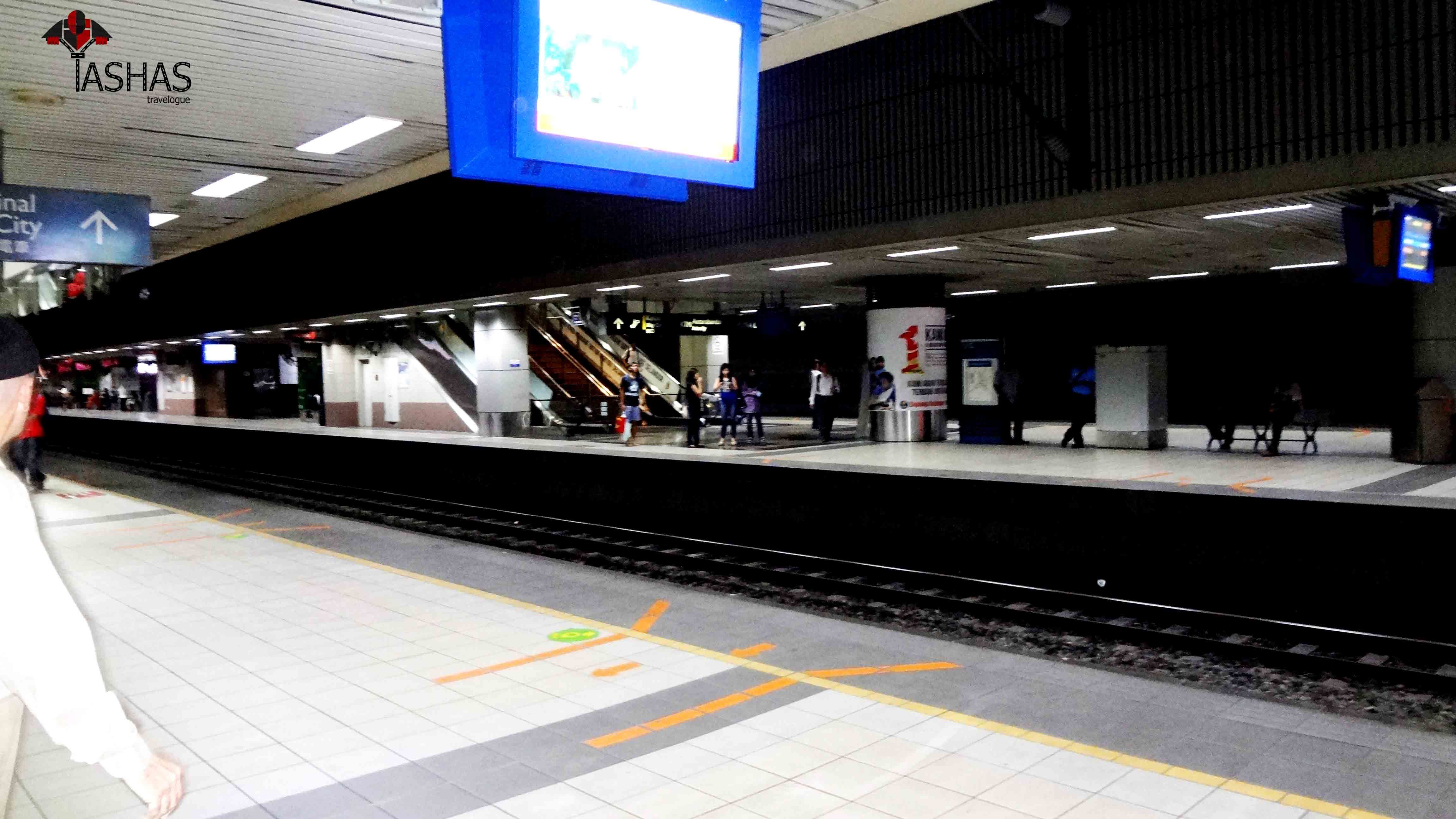 KTM Kommuter Station.jpg