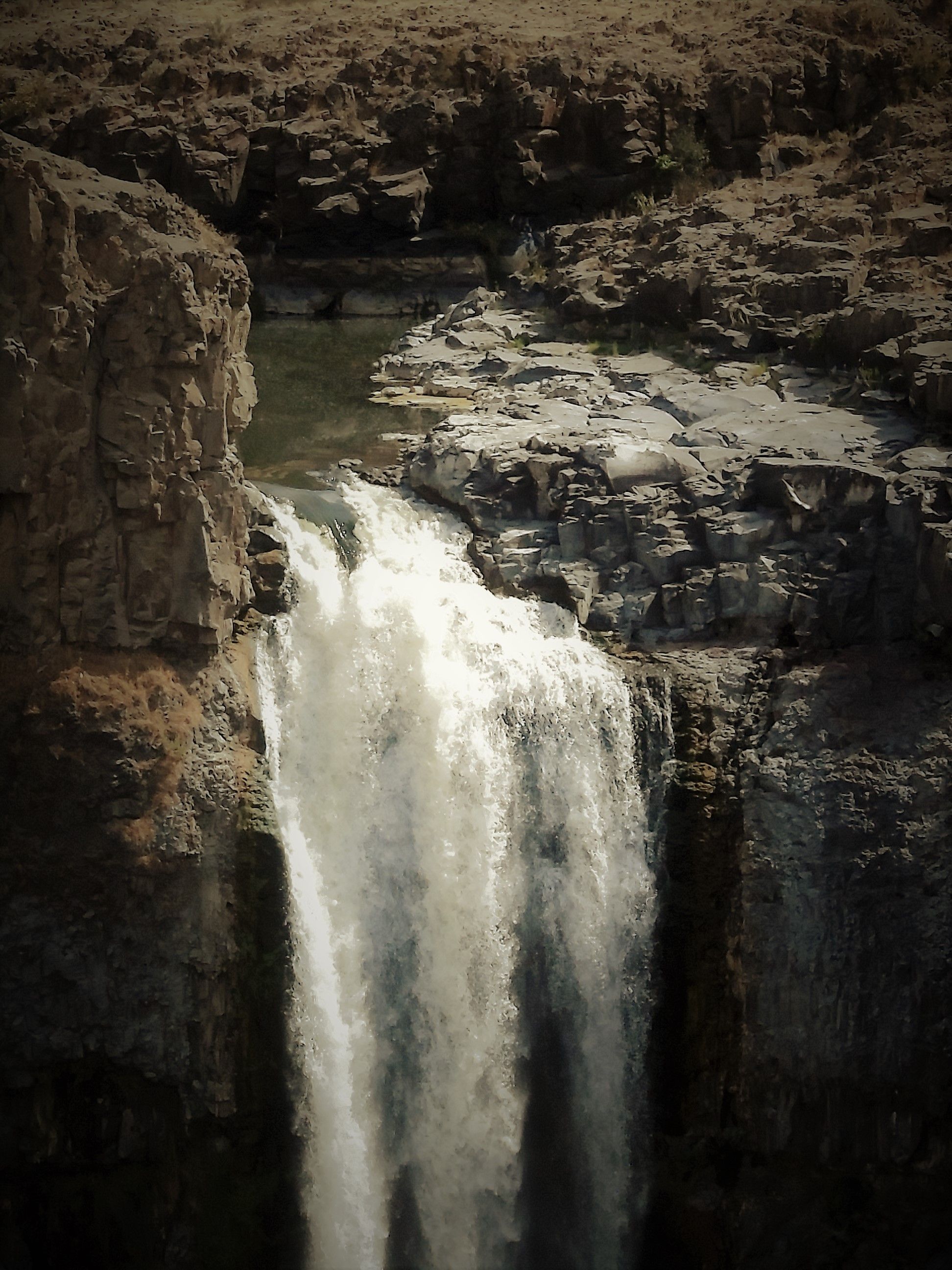 Upper Pool Palouse Falls Sepia tone.jpg