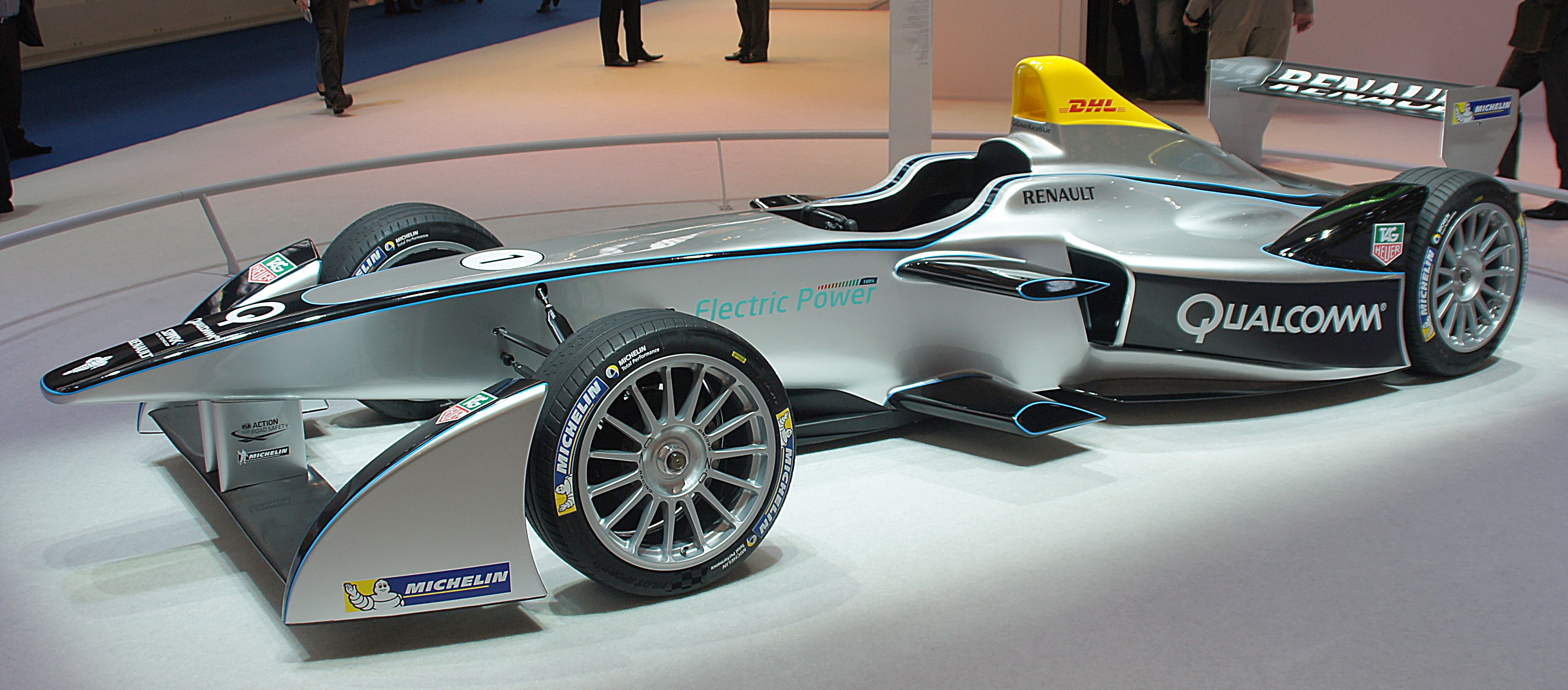 Spark-Renault_SRT_01_E_(Formula_E).JPG