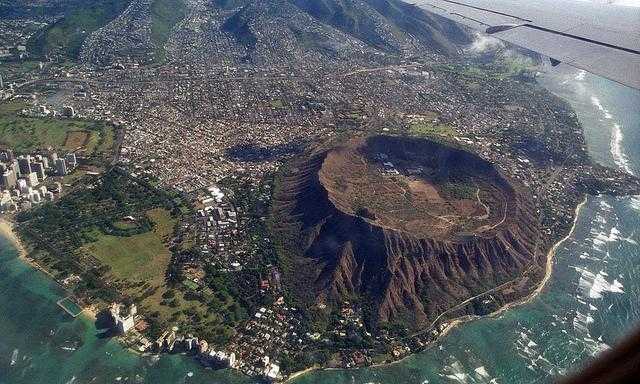 Diamond_Head_Crater-Honolulu-HI-ea907e5daadc474a9bcbfd016af263ed_c.jpg