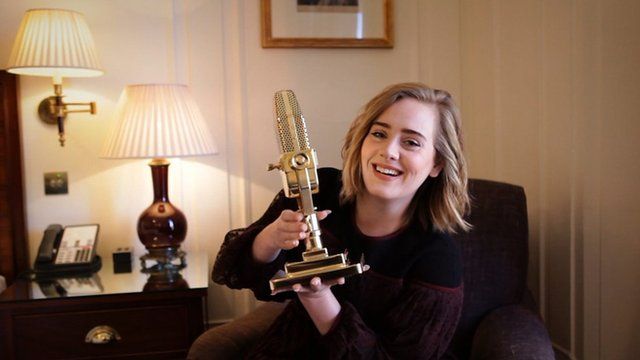 _87154169_adele.jpg