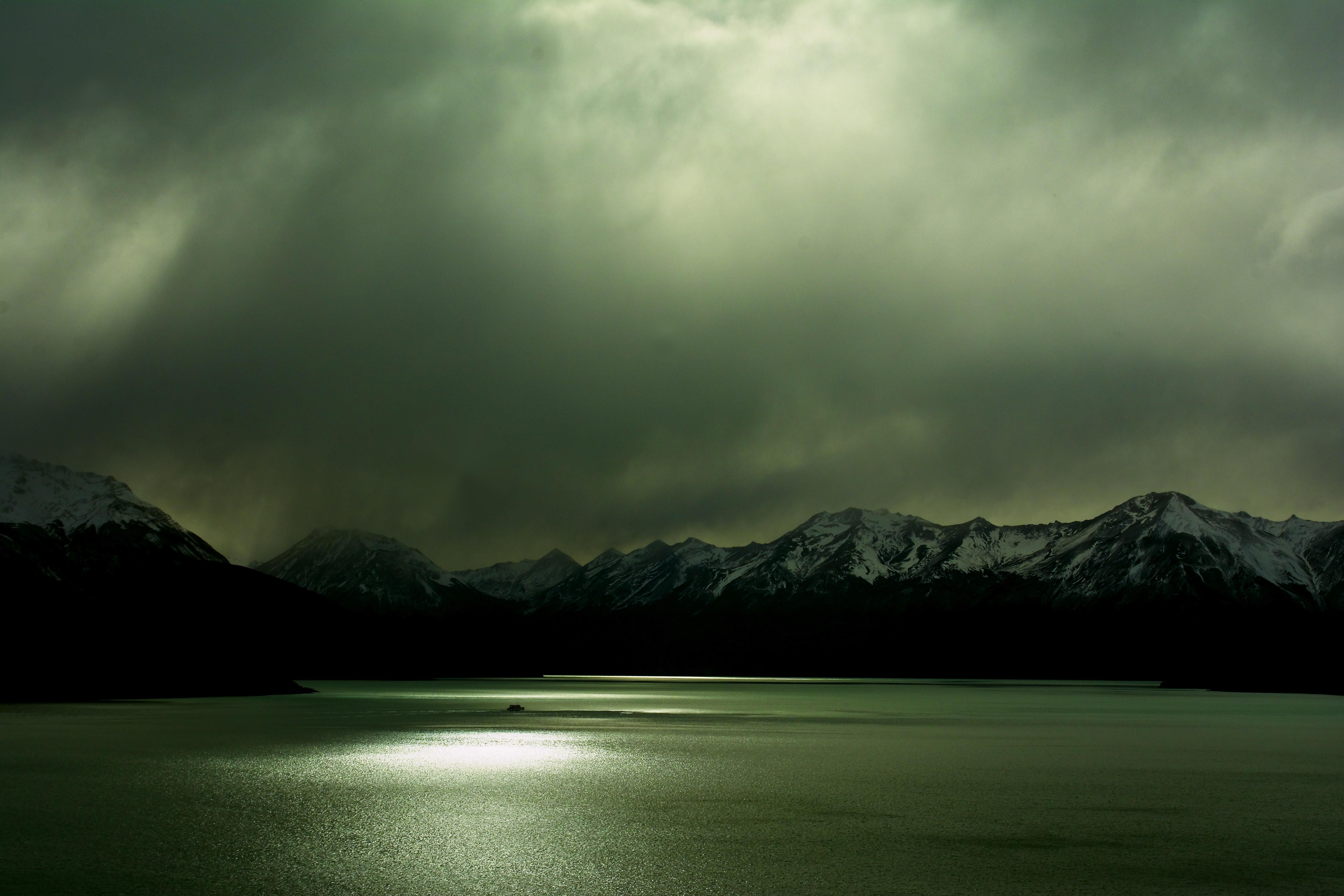 El Calafate, Argentina Green.jpg