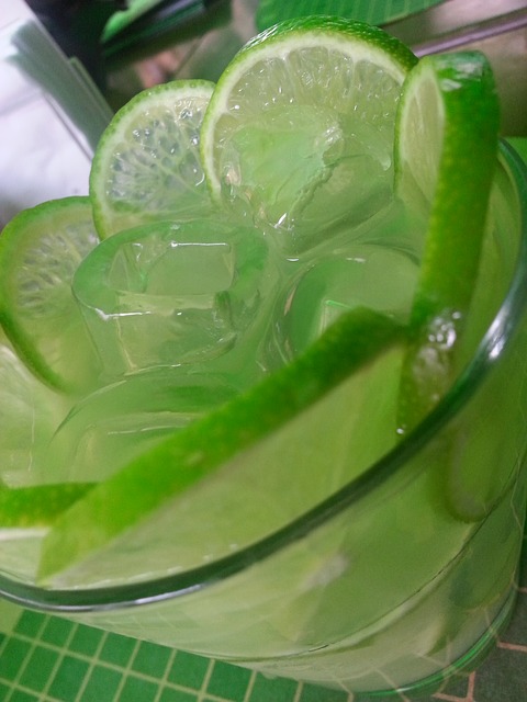 caipirinha-629214_640.jpg