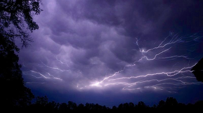 lightning_2-800x445.jpg