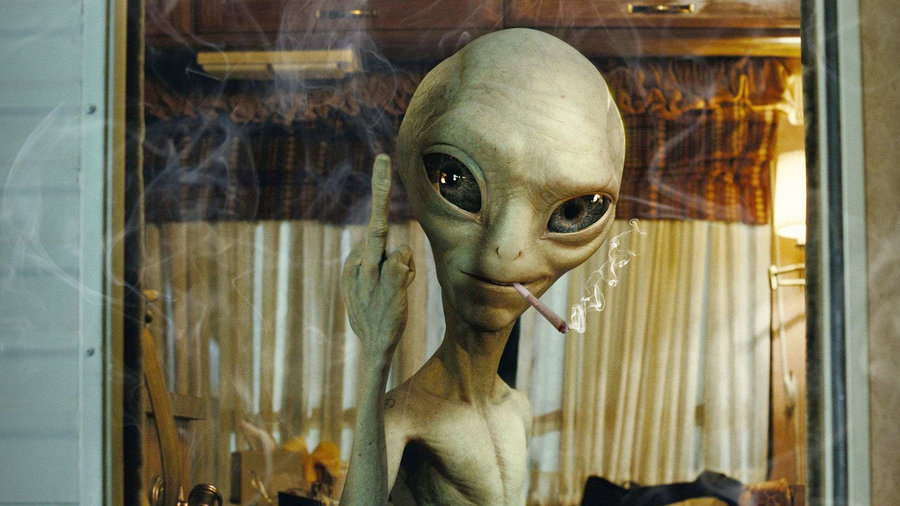 Paul Alien Finger.jpg