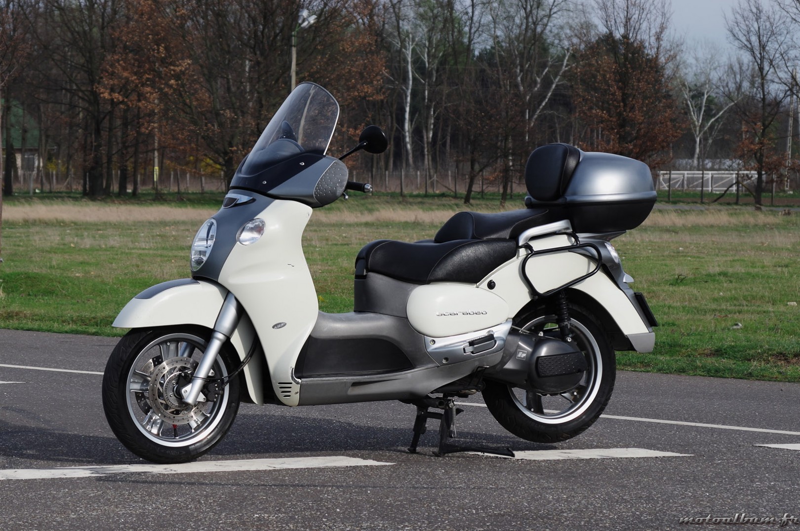Aprilia_Scarabeo_500__2005_03.jpg