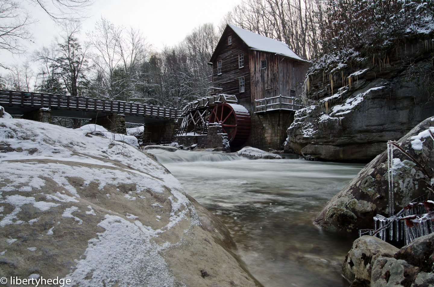 Glade Creek Grist Mill 3-3.jpg