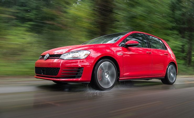 Volkswagen-Golf-GTI-lead.jpg