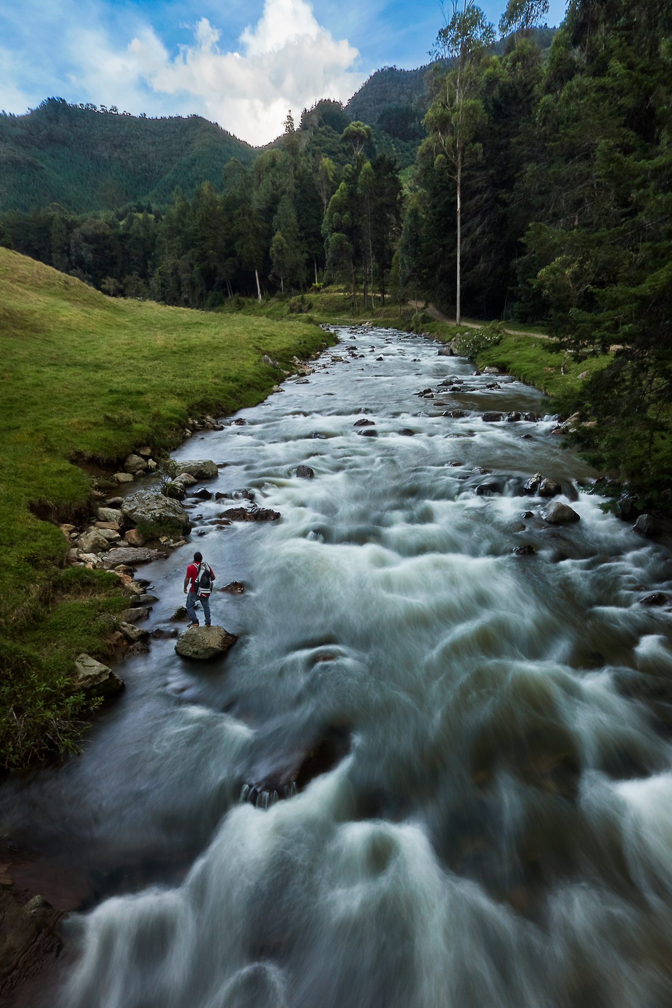 Río-Piedras,-Pasífika.jpg