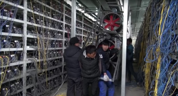 Bitcoin Price Going Up Effect-Bitcoin Mine in China.jpg