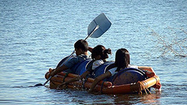 boat2_with people.jpg
