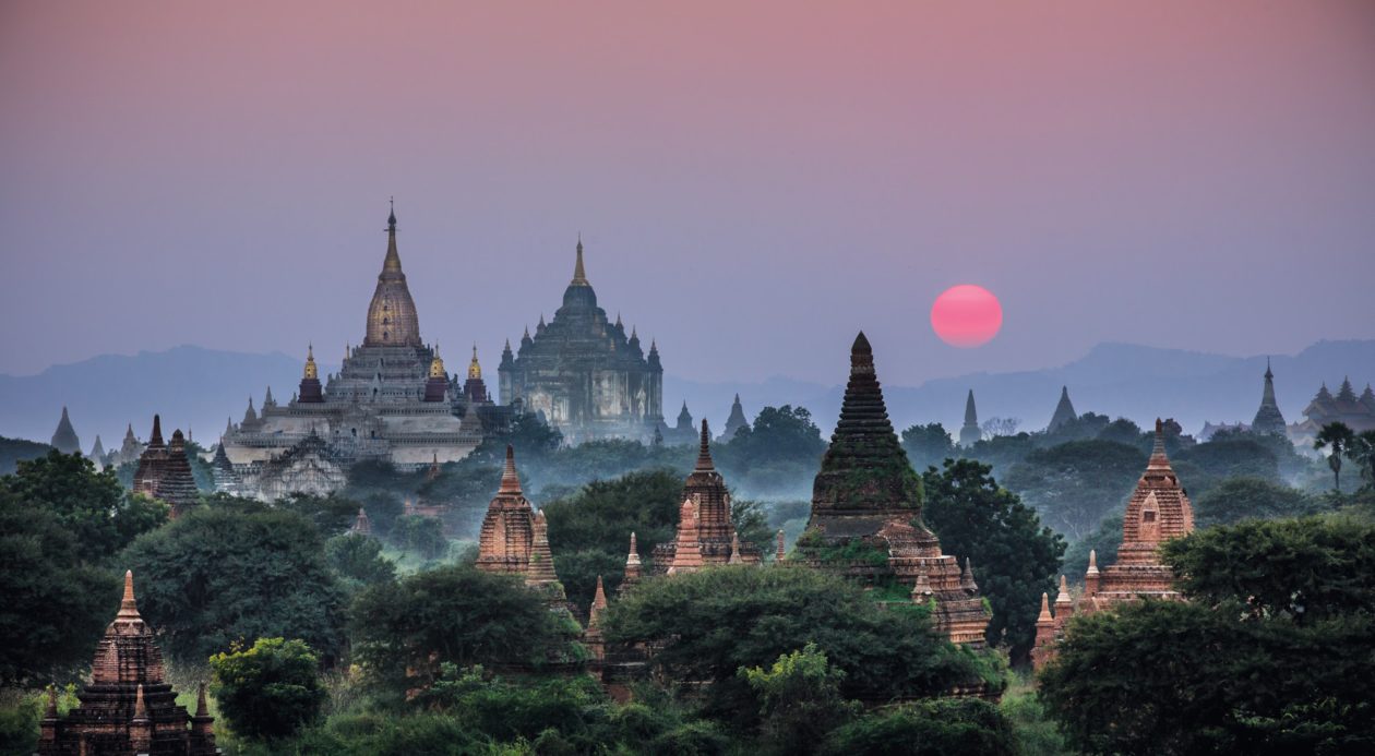 Travel-Burma-Bagan-sunset-1260x693.jpg