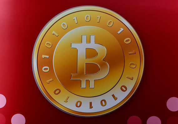 MW-FT849_Bitcoi_20170907120704_MG.jpg