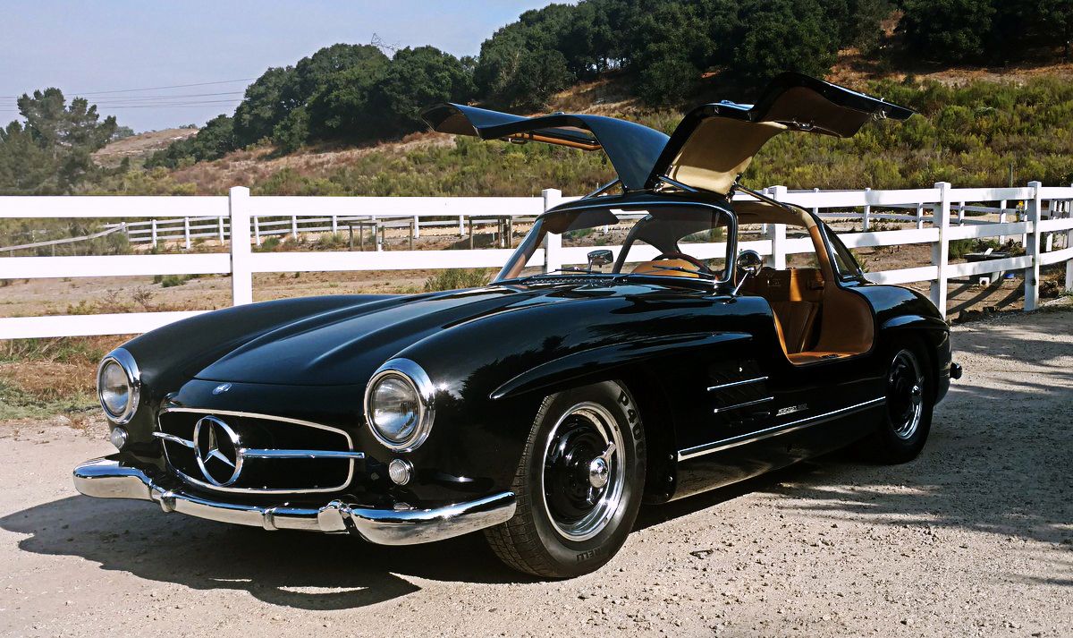 black 300sl side2.jpg