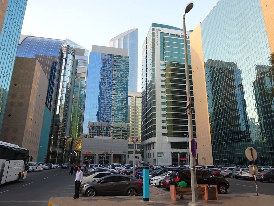 abu dhabi capital of uae.jpg