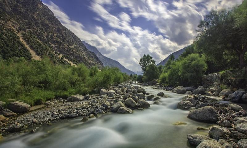 Ayun and Bamburet Valley 2.jpg