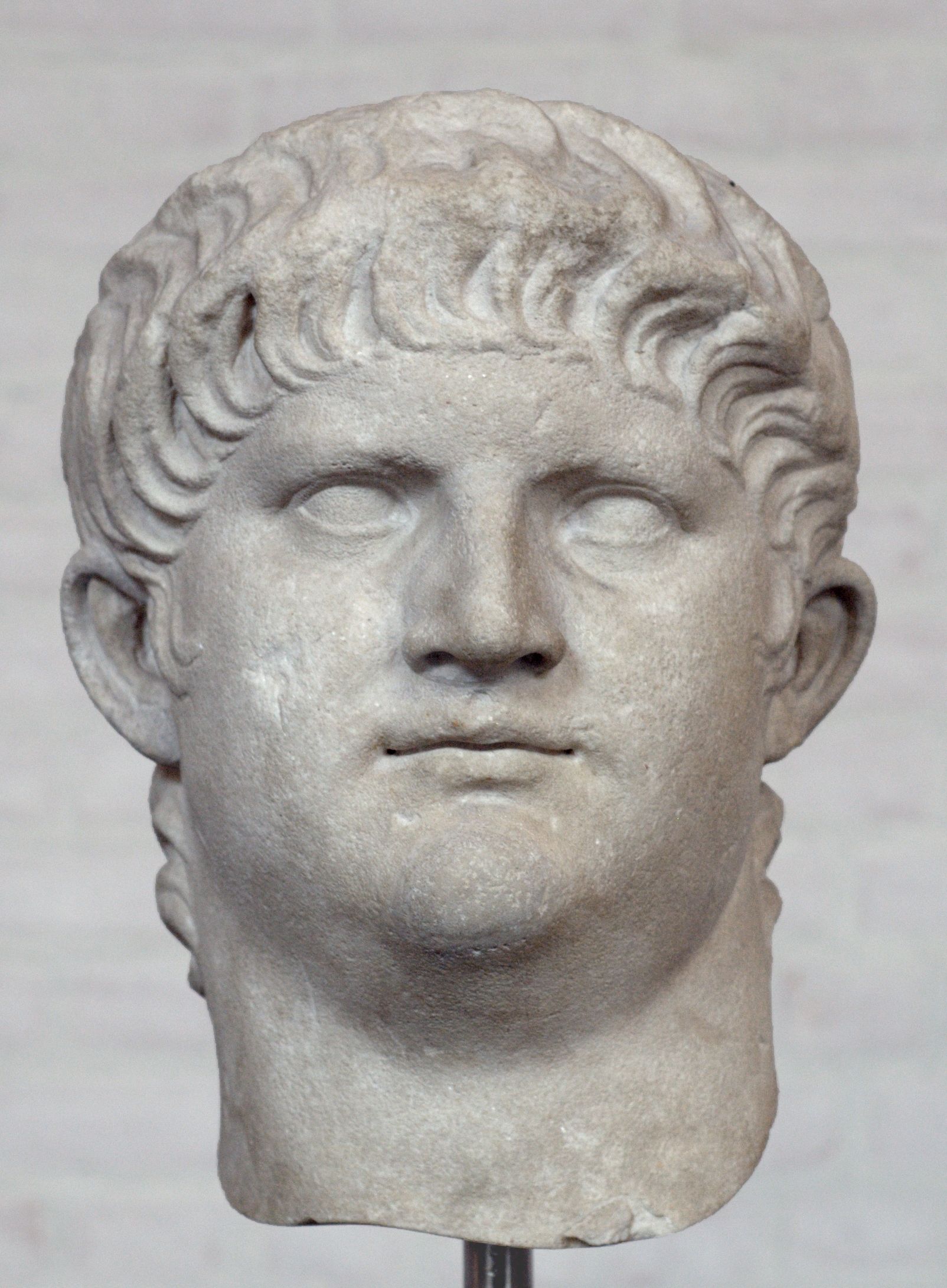 Nero_Glyptothek_Munich_321.jpg