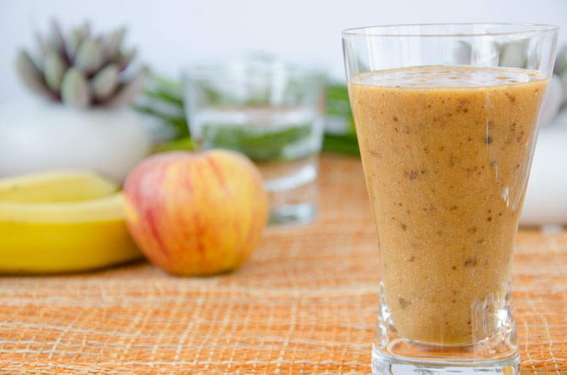 Cinnamon,-prune-and-apple-smoothie.jpg