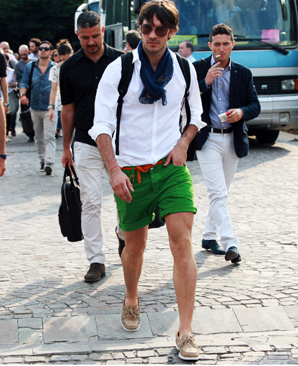 men-summer-trend-shorts-streetstyle.png
